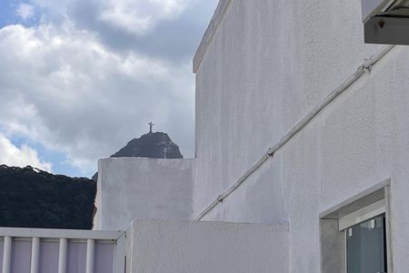 Studio para alugar com 35m², 1 quarto e sem vaga Studio para alugar com 35m², 1 quarto e sem vagaVaranda