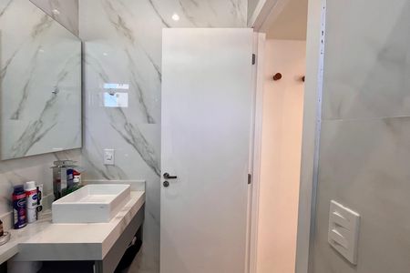 Studio para alugar com 35m², 1 quarto e sem vaga Studio para alugar com 35m², 1 quarto e sem vagaBanheiro