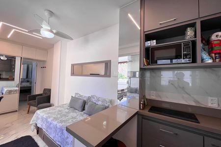 Studio para alugar com 35m², 1 quarto e sem vaga Studio para alugar com 35m², 1 quarto e sem vagaCozinha
