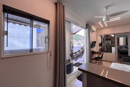 Studio para alugar com 35m², 1 quarto e sem vaga Studio para alugar com 35m², 1 quarto e sem vagaCozinha