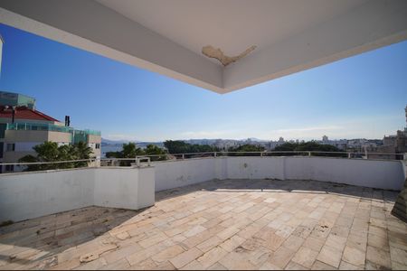 Área comum de apartamento para alugar com 2 quartos, 65m² em Abraão, Florianópolis