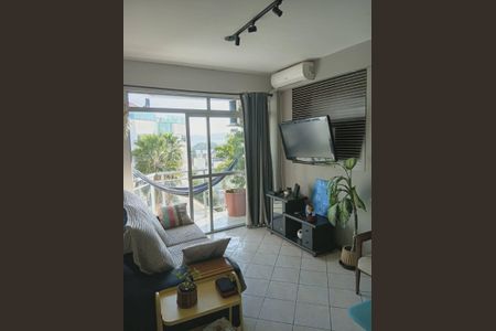 Sala de apartamento para alugar com 2 quartos, 65m² em Abraão, Florianópolis