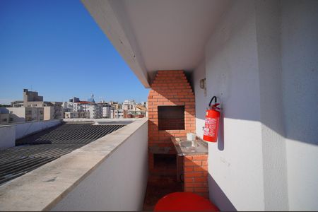 Apartamento para alugar com 65m², 2 quartos e 1 vaga Apartamento para alugar com 65m², 2 quartos e 1 vagaÁrea comum - Churrasqueira