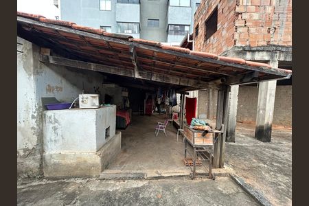 Casa para alugar com 420m², 4 quartos e 3 vagas