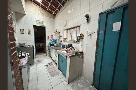 Casa à venda com 4 quartos, 420m² em Rio Branco, Belo Horizonte