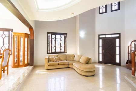 Casa para alugar com 3 quartos, 240m² em Marechal Rondon, Canoas