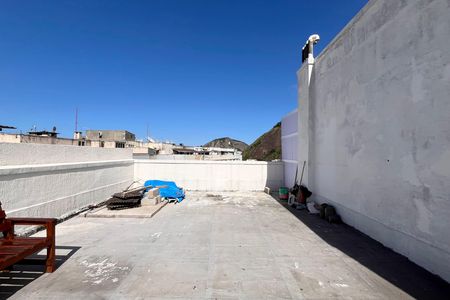 Apartamento para alugar com 80m², 2 quartos e sem vaga Apartamento para alugar com 80m², 2 quartos e sem vagaTerraço