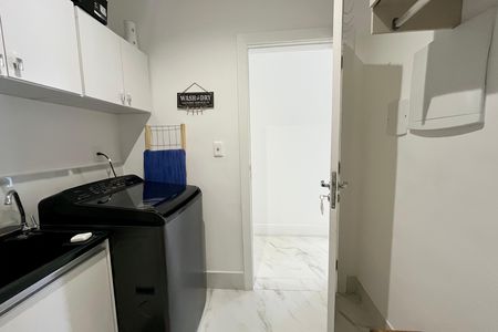 Apartamento para alugar com 80m², 2 quartos e sem vaga Apartamento para alugar com 80m², 2 quartos e sem vagaÁrea de Serviço