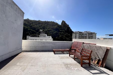 Apartamento para alugar com 80m², 2 quartos e sem vaga Apartamento para alugar com 80m², 2 quartos e sem vagaTerraço