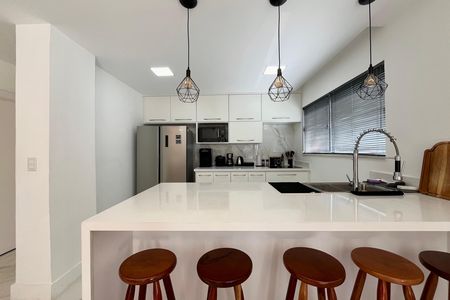 Apartamento para alugar com 80m², 2 quartos e sem vaga Apartamento para alugar com 80m², 2 quartos e sem vagaCozinha