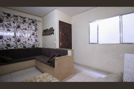 Sala de casa à venda com 5 quartos, 240m² em Vila Ema, São Paulo