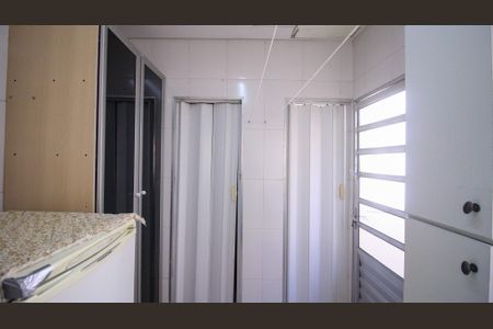 Área de Serviço de casa à venda com 5 quartos, 240m² em Vila Ema, São Paulo