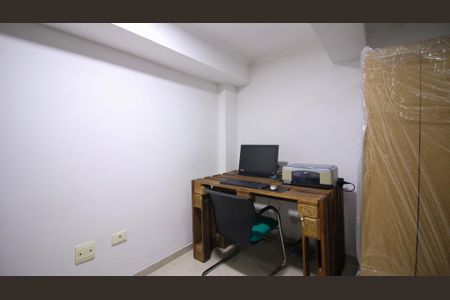 Quarto 3 de casa à venda com 5 quartos, 240m² em Vila Ema, São Paulo