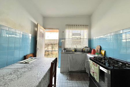 Casa à venda com 120m², 3 quartos e 2 vagas Casa à venda com 120m², 3 quartos e 2 vagasCozinha