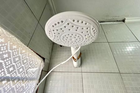 Casa à venda com 120m², 3 quartos e 2 vagas Casa à venda com 120m², 3 quartos e 2 vagasBanheiro