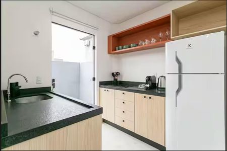 Apartamento para alugar com 25m², 1 quarto e 1 vaga Apartamento para alugar com 25m², 1 quarto e 1 vagaCozinha