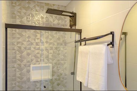 Banheiro de apartamento para alugar com 1 quarto, 25m² em Campeche, Florianópolis