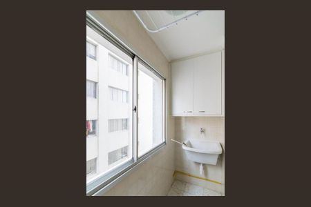 Apartamento à venda com 81m², 2 quartos e 1 vaga Apartamento à venda com 81m², 2 quartos e 1 vagaÁrea de serviço