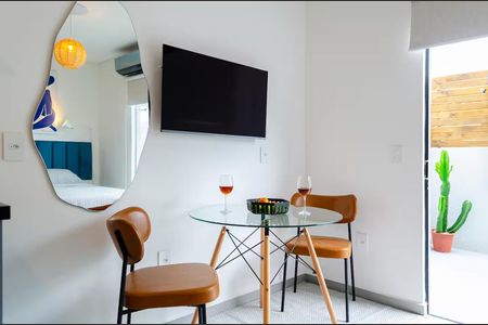 Apartamento para alugar com 25m², 1 quarto e sem vaga Apartamento para alugar com 25m², 1 quarto e sem vagaSala/Quarto