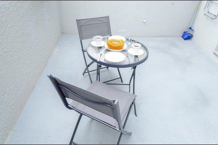 Apartamento para alugar com 25m², 1 quarto e sem vaga Apartamento para alugar com 25m², 1 quarto e sem vagaVaranda
