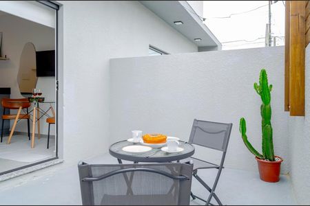 Apartamento para alugar com 25m², 1 quarto e sem vaga Apartamento para alugar com 25m², 1 quarto e sem vagaVaranda