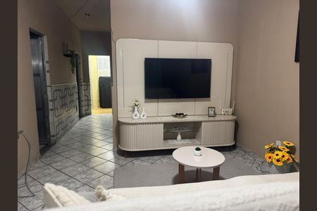Casa à venda com 4 quartos, 200m² em Realengo, Rio de Janeiro
