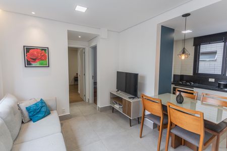 Sala  de apartamento para alugar com 2 quartos, 53m² em Cruzeiro, Belo Horizonte