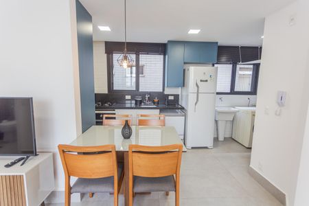 Apartamento para alugar com 53m², 2 quartos e 2 vagas Apartamento para alugar com 53m², 2 quartos e 2 vagasCozinha/Área de Serviço