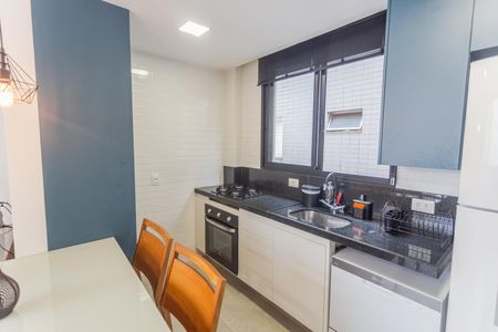 Apartamento para alugar com 53m², 2 quartos e 2 vagas Apartamento para alugar com 53m², 2 quartos e 2 vagasCozinha/Área de Serviço