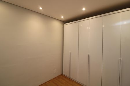 Quarto 2 de apartamento para alugar com 2 quartos, 36m² em Vila Ema, São Paulo