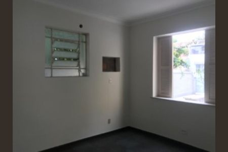 Casa para alugar com 90m², 3 quartos e 4 vagas Casa para alugar com 90m², 3 quartos e 4 vagasÁrea de serviço