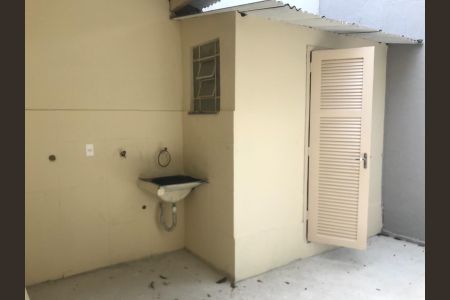 Casa para alugar com 90m², 3 quartos e 4 vagas Casa para alugar com 90m², 3 quartos e 4 vagasÁrea de serviço