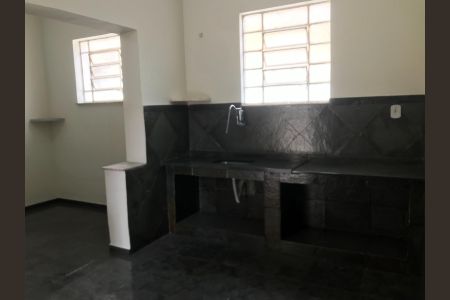 Casa para alugar com 90m², 3 quartos e 4 vagas Casa para alugar com 90m², 3 quartos e 4 vagasCozinha