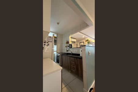 Cozinha de apartamento à venda com 3 quartos, 57m² em Conjunto Promorar Raposo Tavares, São Paulo