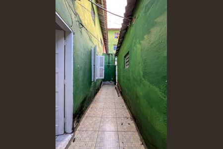 Casa de condomínio à venda com 45m², 1 quarto e sem vaga Casa de condomínio à venda com 45m², 1 quarto e sem vagaQuintal