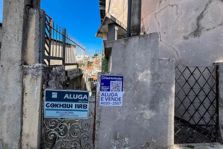 Casa de condomínio à venda com 45m², 1 quarto e sem vaga Casa de condomínio à venda com 45m², 1 quarto e sem vagaFachada