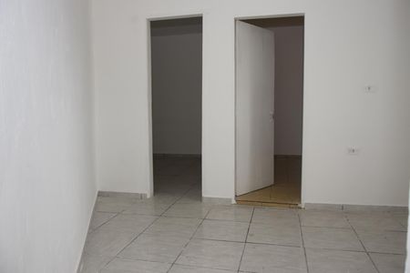 Sala de casa para alugar com 2 quartos, 45m² em Jardim Florida, Embu das Artes