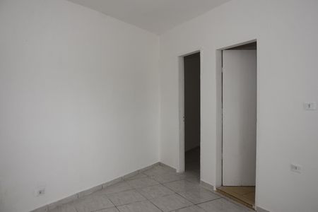 Sala de casa para alugar com 2 quartos, 45m² em Jardim Florida, Embu das Artes