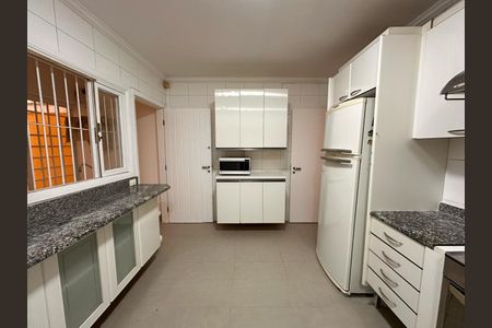 Casa para alugar com 180m², 2 quartos e 2 vagas Casa para alugar com 180m², 2 quartos e 2 vagasFoto 06