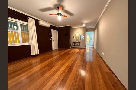 Foto 01 de casa para alugar com 2 quartos, 180m² em Liberdade, São Paulo