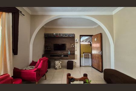 Casa à venda com 250m², 3 quartos e 1 vagaSala