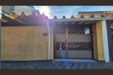 Casa à venda com 250m², 3 quartos e 1 vagaFachada