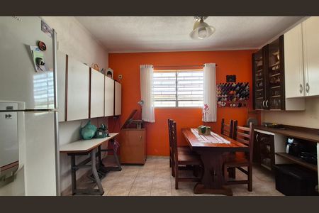 Casa à venda com 250m², 3 quartos e 1 vagaSala de jantar