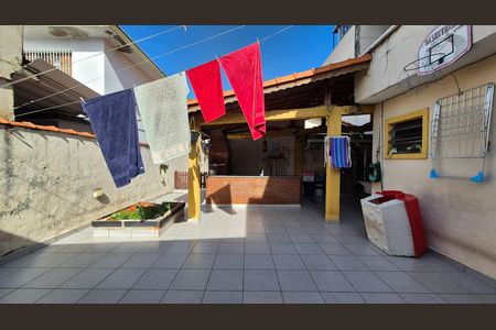 Casa à venda com 250m², 3 quartos e 1 vagaArea externa