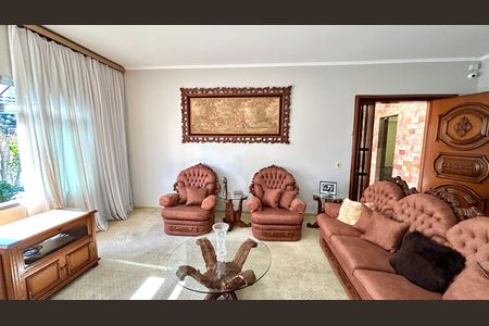 Sala de casa à venda com 4 quartos, 354m² em Vila Galvão, Guarulhos