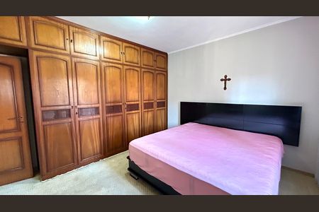 Casa à venda com 354m², 4 quartos e 5 vagasQuarto 3