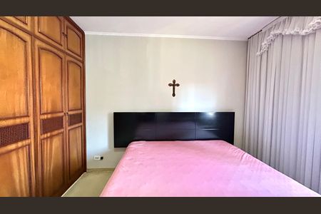 Casa à venda com 354m², 4 quartos e 5 vagasQuarto 3