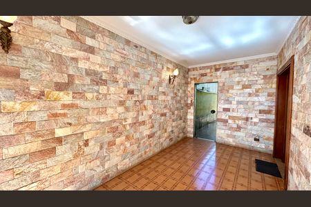 Casa à venda com 354m², 4 quartos e 5 vagasEntrada