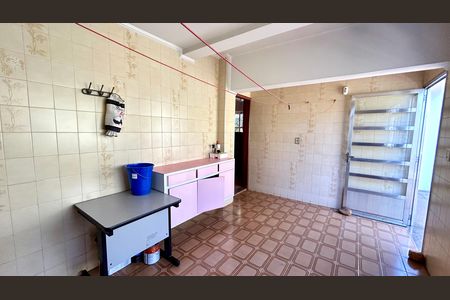 Casa à venda com 354m², 4 quartos e 5 vagasÁrea de Serviço