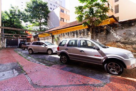 Garagem de casa à venda com 2 quartos, 300m² em Perdizes, São Paulo